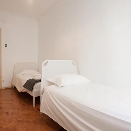 Bed At Graca Apartmán Lisboa